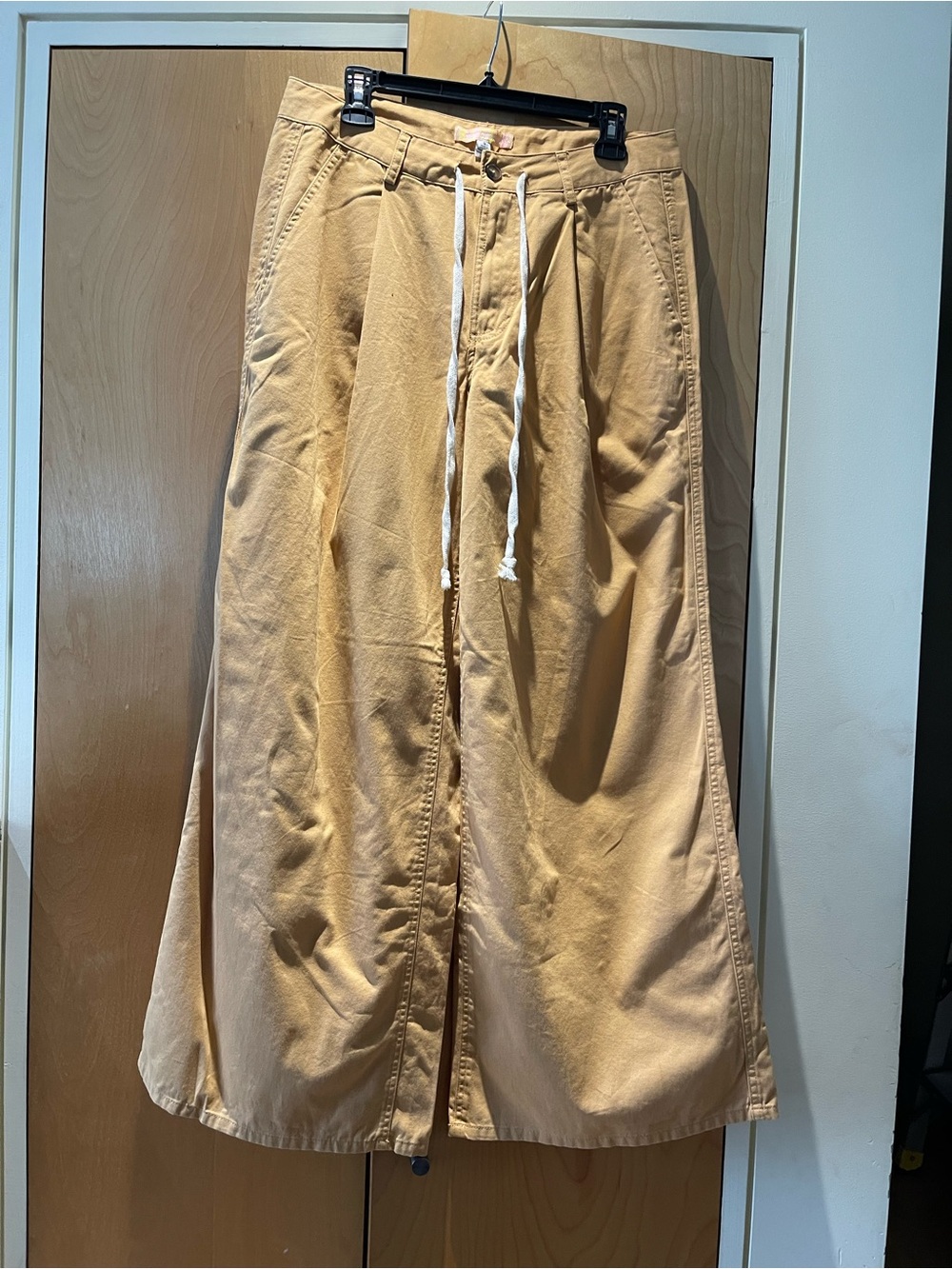 Wide Leg Urban Outfitters Khakis Size 8